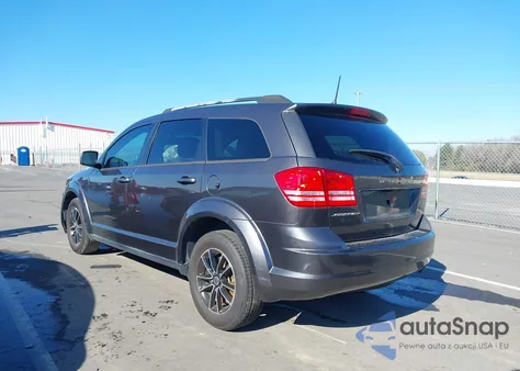2018 Dodge Journey Se z USA, uszkodzony, nr VIN 3C4PDCAB2JT524632